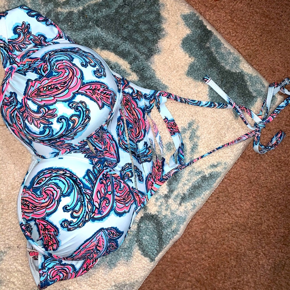 Push up bra bikini top w blue bottoms